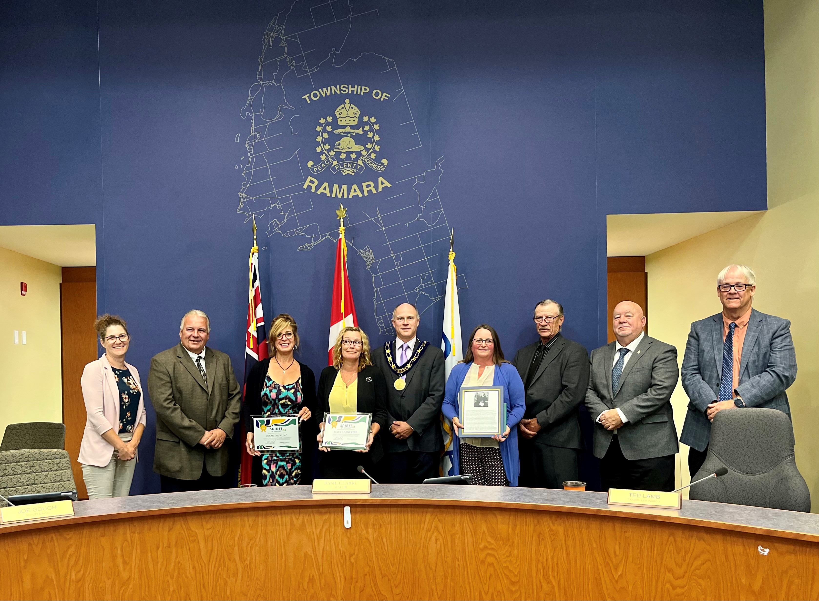 Members of Council with award recipients